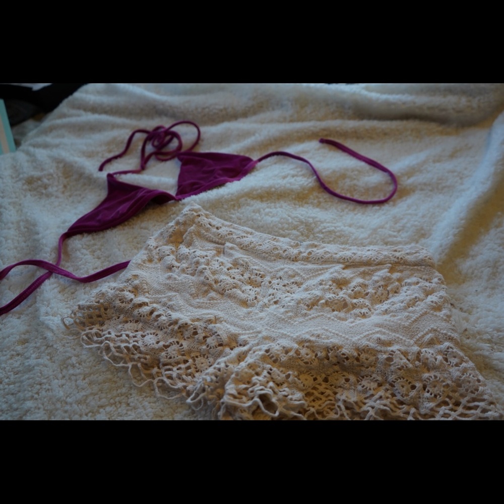 Beige Crochet Laced Shorts - Picture 4 of 6